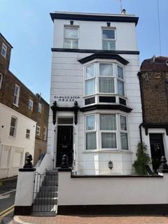 5 bed property, in Addington Street, £475,000