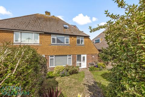 4 bed property, in Swanborough Drive, £550,000