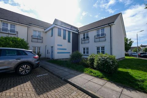 2 bed property, in Belfast Quay, £140,000
