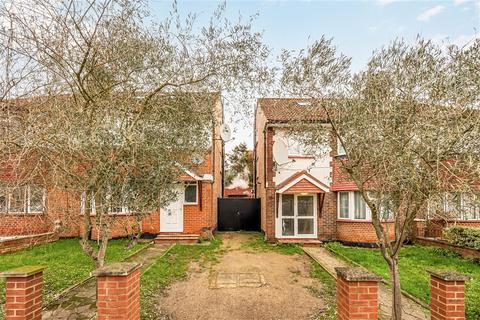 8 bed property, in Bowes Road, £1,475,000