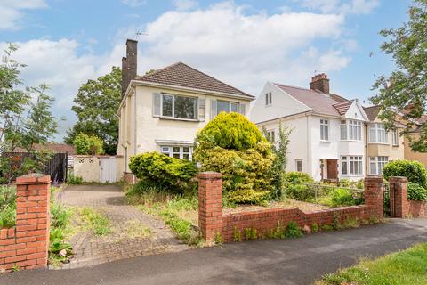 3 bed property, in Llanwern Road, £230,000