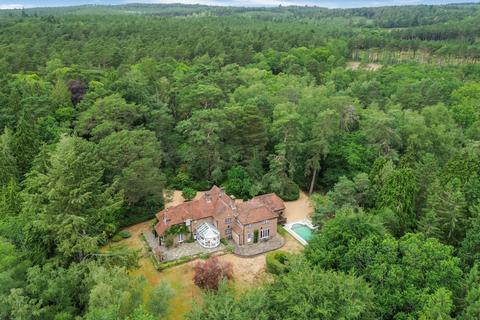 6 bed property, in Elstead, £2,350,000