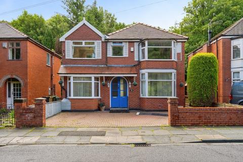 5 bed property, in Temple Road, £360,000