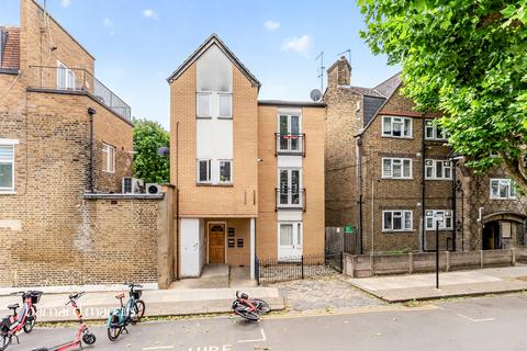 2 bed property, in Holgate Avenue, £400,000