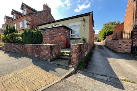 3 bed property, in London Road, £230,000