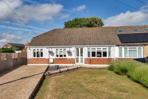 4 bed property, in Green Way, £550,000