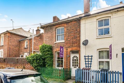 2 bed property, in Sidmouth Street, £280,000