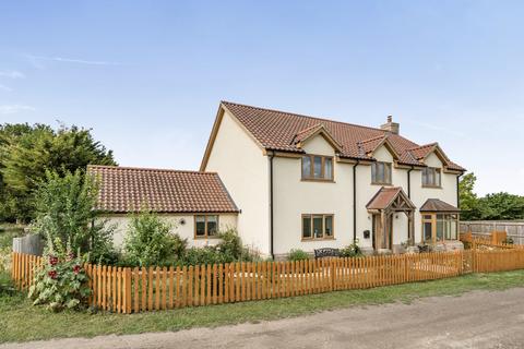 4 bed property, in Burwell, £875,000