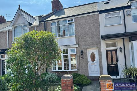 3 bed property, in Ferndale Avenue East Boldon, £250,000