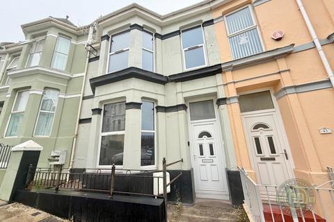 3 bed property, in Prince Maurice Road, £150,000