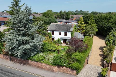 3 bed property, in 49 - 51 Nicol Road, £675,000