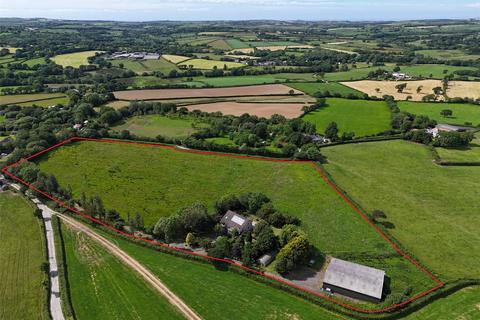 4 bed property, in Tremaine, £650,000