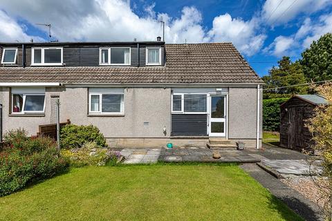 3 bed property, in 1, £165,000