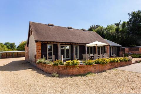 2 bed property, in Compton Bassett, £1,325,000
