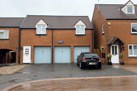 2 bed property, in Arley Close, £199,950
