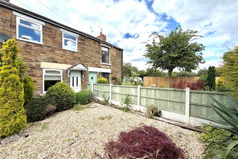 2 bed property, in Lee Moor Road, £185,000