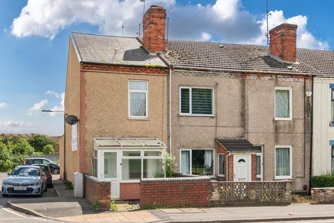 3 bed property, in Warren Terrace, £100,000