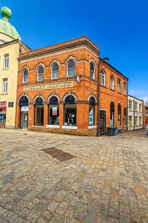 7 bed property, in Exchange Street, £550,000