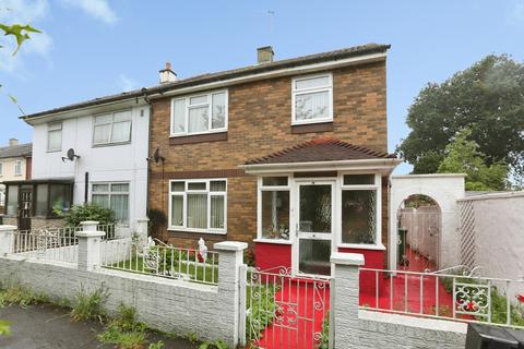 3 bed property, in Binsey Close, £210,000