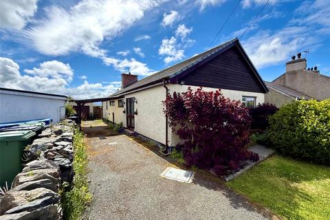 3 bed property, in Newborough, £225,000
