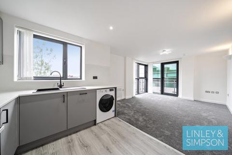 2 bed property, in Velocity North, £215,000