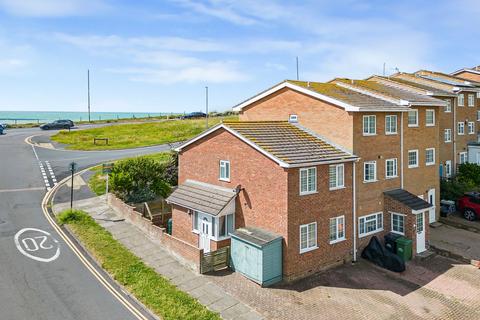 3 bed property, in Abbotsbury Close, £375,000