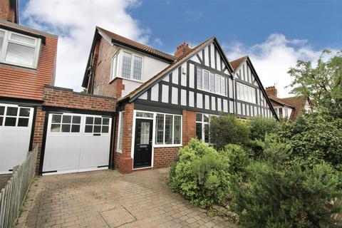 4 bed property, in St. Mary's Avenue, £750,000