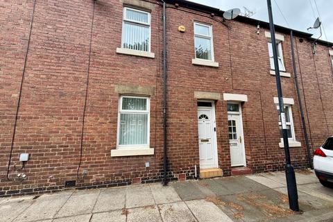 3 bed property, in Lambert Square, £157,000