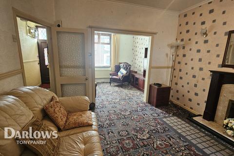 4 bed property, in Tyntyla Avenue, £115,000