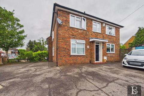 6 bed property, in Doddsfield Road, £615,000