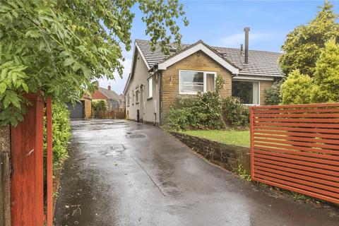 3 bed property, in Bunkers Lane, £310,000