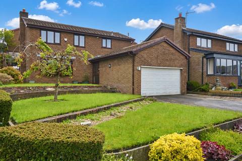 4 bed property, in Whittle Drive, £440,000