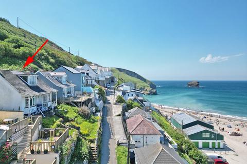 3 bed property, in Battery Hill, £300,000