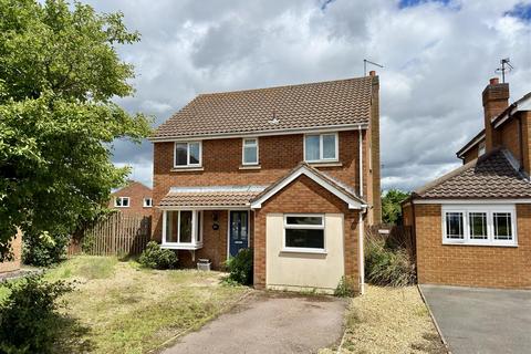 4 bed property, in Wrenbury Road, £350,000