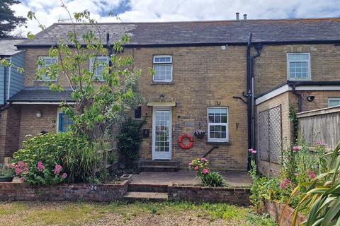 2 bed property, in 24 Foreland Field Road, £325,000