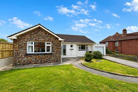 2 bed property, in Killerton Road, £425,000