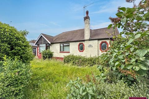 2 bed property, in Marion Road, £150,000