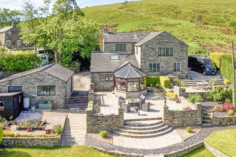 4 bed property, in Lench Fold Clough, £800,000