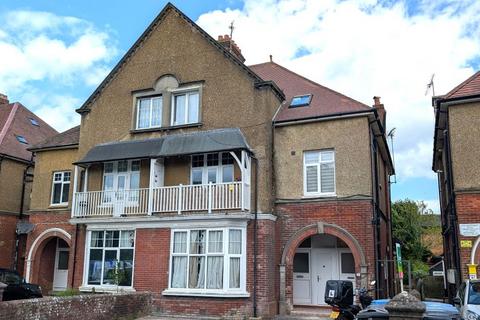 1 bed property, in Flat 1, £75,000