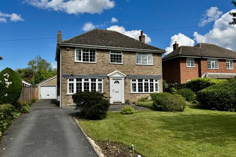4 bed property, in 94 Tinkle Street Grimoldby Louth LN11 8TF, £395,000