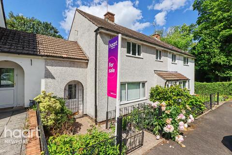 3 bed property, in Tynewydd North Close, £240,000