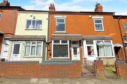 3 bed property, in Milner Road, £225,000