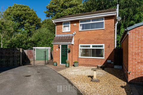 3 bed property, in Troutbeck Close, £260,000