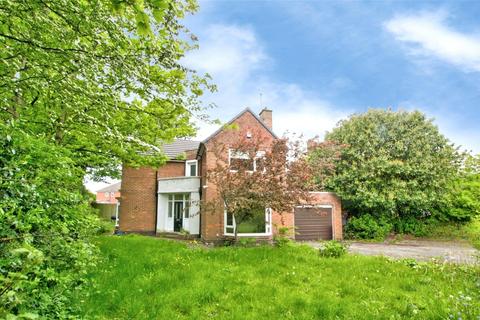 4 bed property, in Watling Road, £175,000