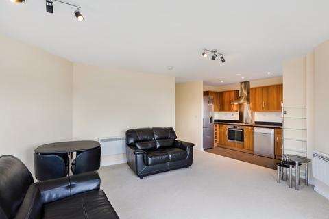 2 bed property, in Scholars Court, £210,000