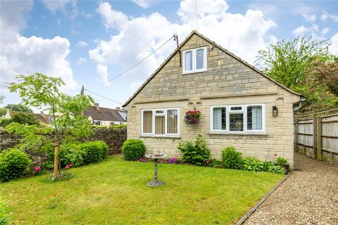3 bed property, in The Green, £475,000