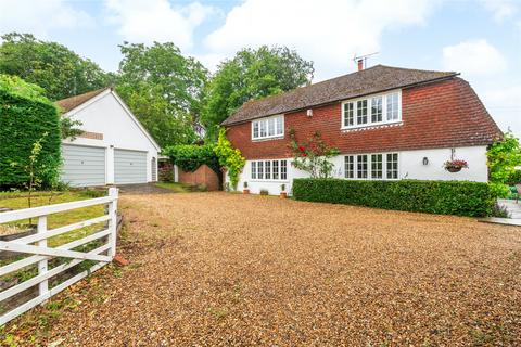4 bed property, in Green Acres, £1,150,000