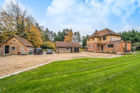 4 bed property, in Cudham Road, £1,350,000