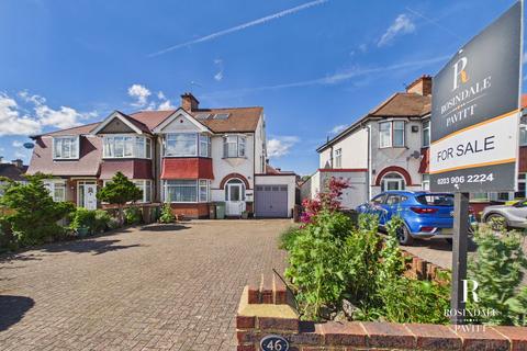 4 bed property, in Stanley Park Road, £750,000