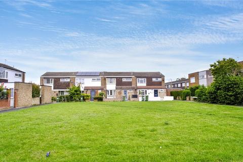1 bed property, in Somerville Way, £130,000